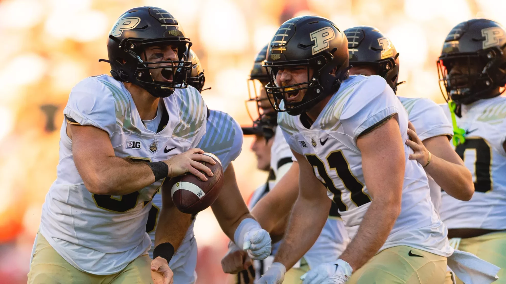 From Tom Brady to Aaron Rodgers, the Bears passed over 9 of the 12  quarterbacks in the NFL playoffs – Chicago Tribune, image size:1980x1114