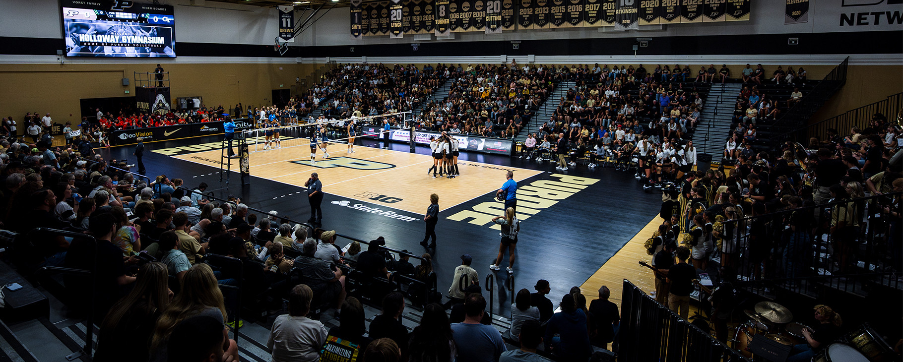 Volleyball Inks 4 on National Signing Day